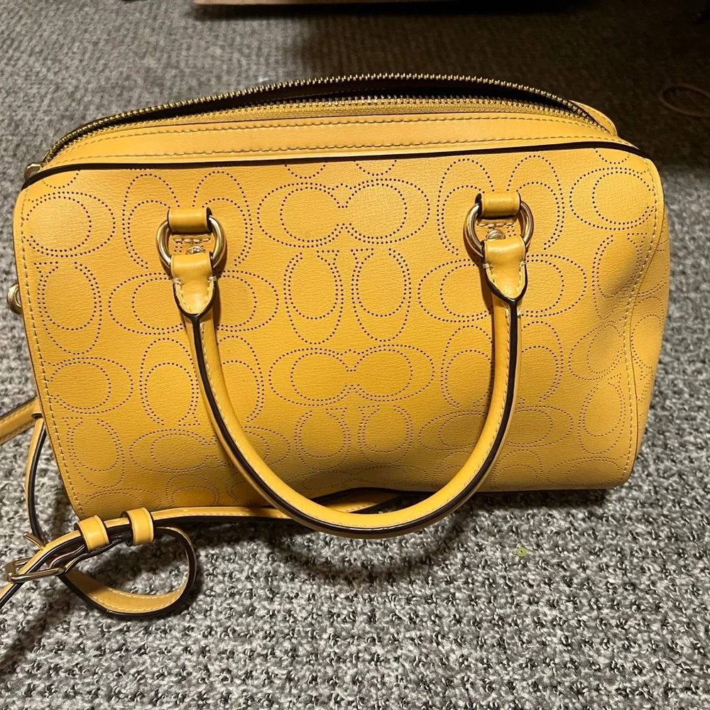 Coach Rowan Satchel Bag Yellow - Picture 6 of 6